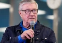 Орлов считает, что Карпин открыт для критики в отличие от Черчесова
