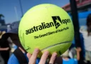 Организаторы турнира Australian Open отказались продавать билеты российским болельщикам — сообщили СМИ.