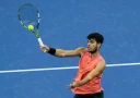 Алькараз в третий раз в этом году побеждает Синнера и выигрывает China Open в тай-брейке