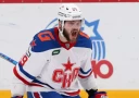 Хоккеист Александр Гальченюк заключил соглашение с хоккейным клубом "Амур" на один сезон.