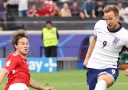 Сборная Англии сыграла вничью с командой Дании в матче чемпионата Европы по футболу