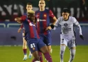 Скауты "Манчестер Юнайтед" заинтересованы в 19-летнем защитнике "Барселоны", забившем гол в дебютном матче за сборную Сенегала.