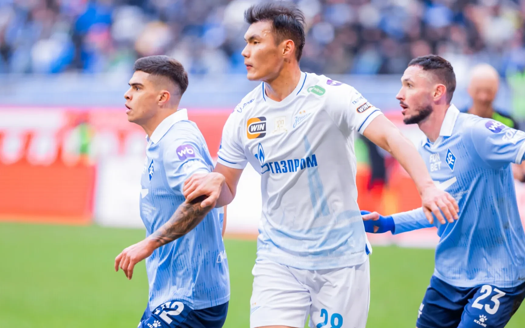 Зенит и Крылья Советов завершили матч чемпионата России по футболу вничью