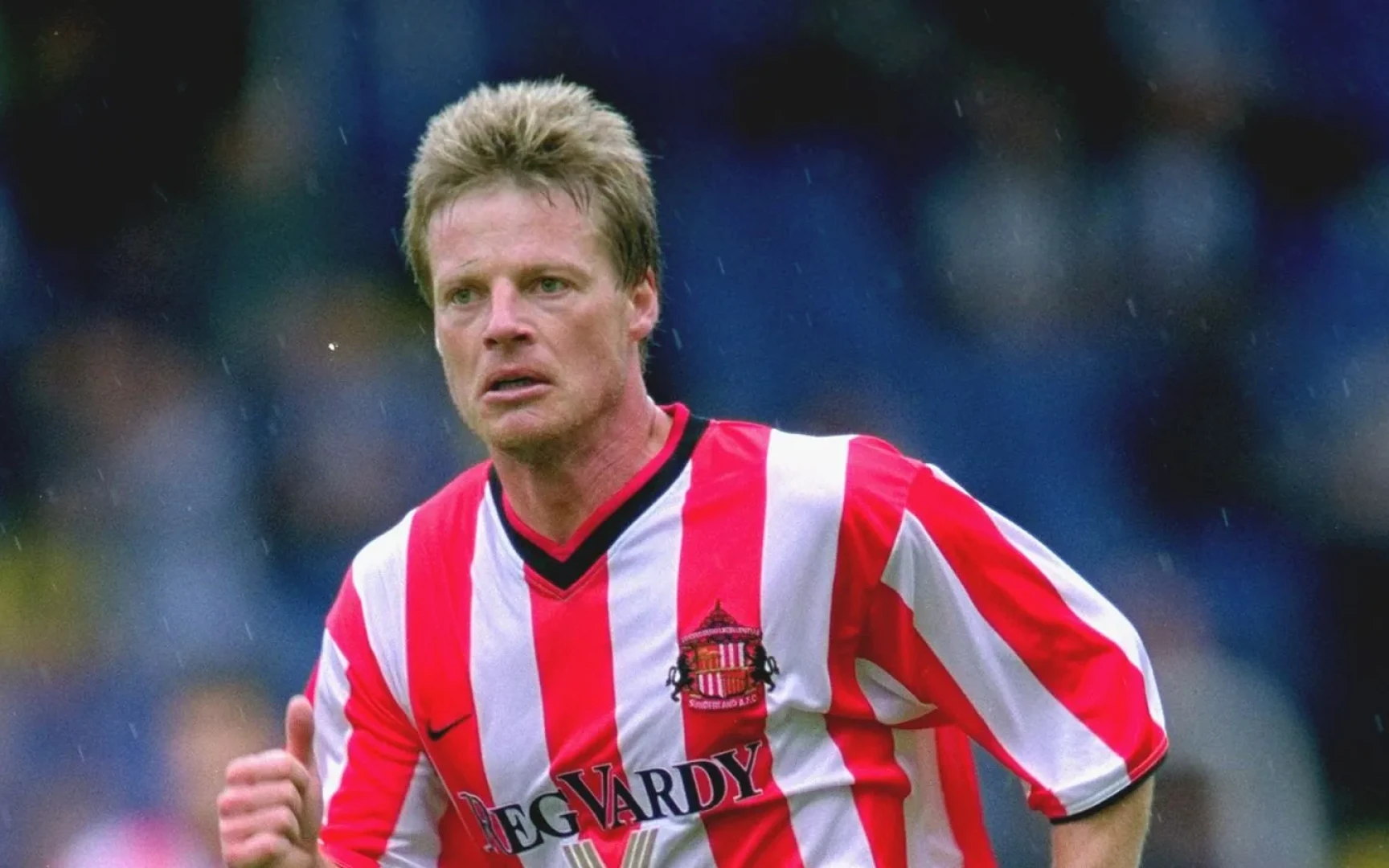 Запрет на космос, яички барана и дом из Лего: Самые безумные пункты в футбольных контрактах