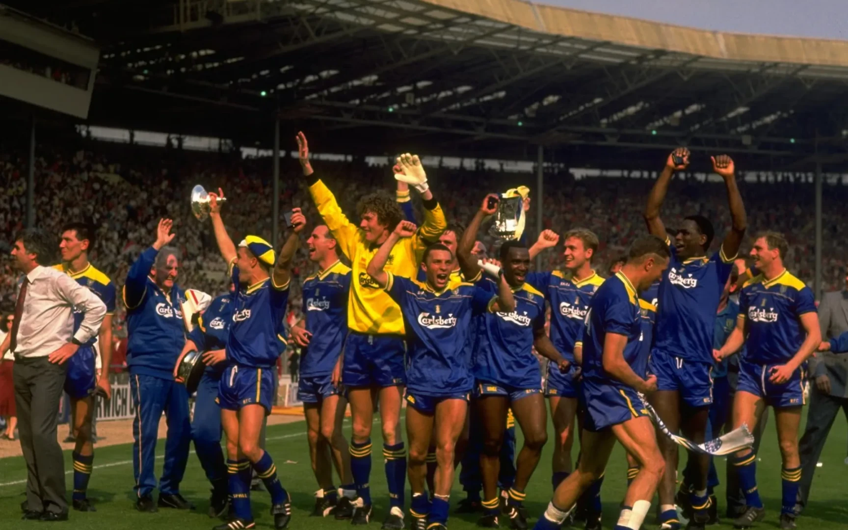 «Банда психов», которая поставила Англию на колени: как «Уимблдон» сотворил главную сенсацию в истории футбола.