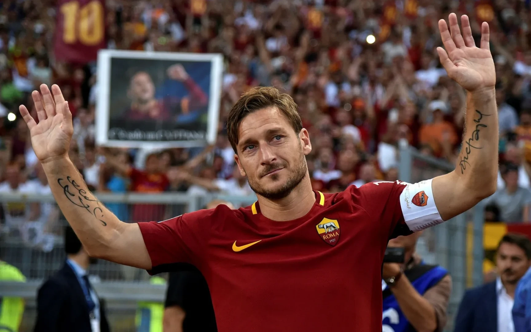 Прощание Тотти: Как плакал весь Рим (последний матч Императора).