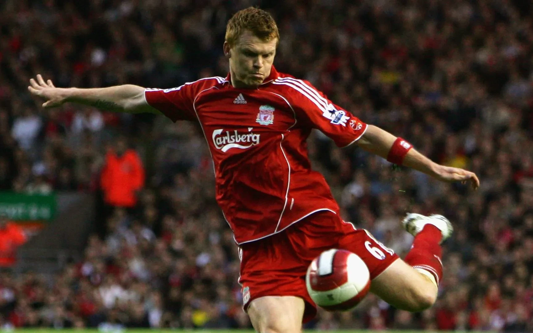 Миллионы в трубу: 7 мировых звезд футбола, которые спустили всё состояние и стали банкротами