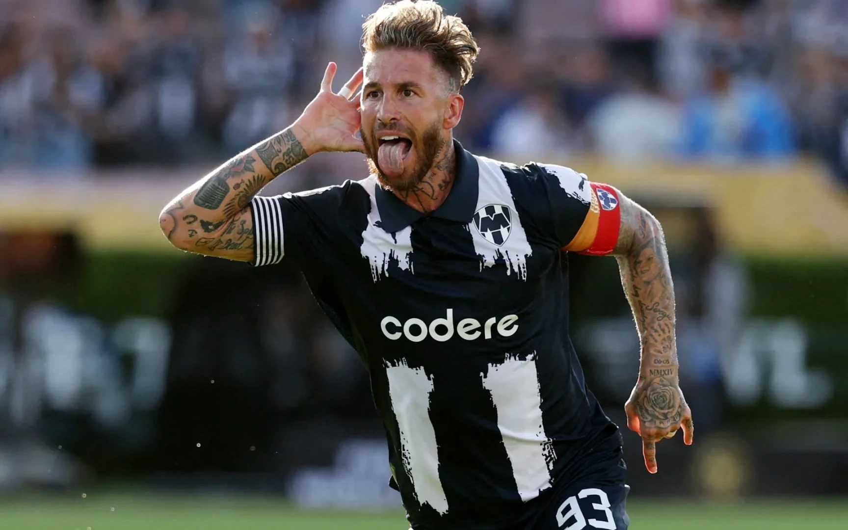 10 самых презираемых футболистов мира