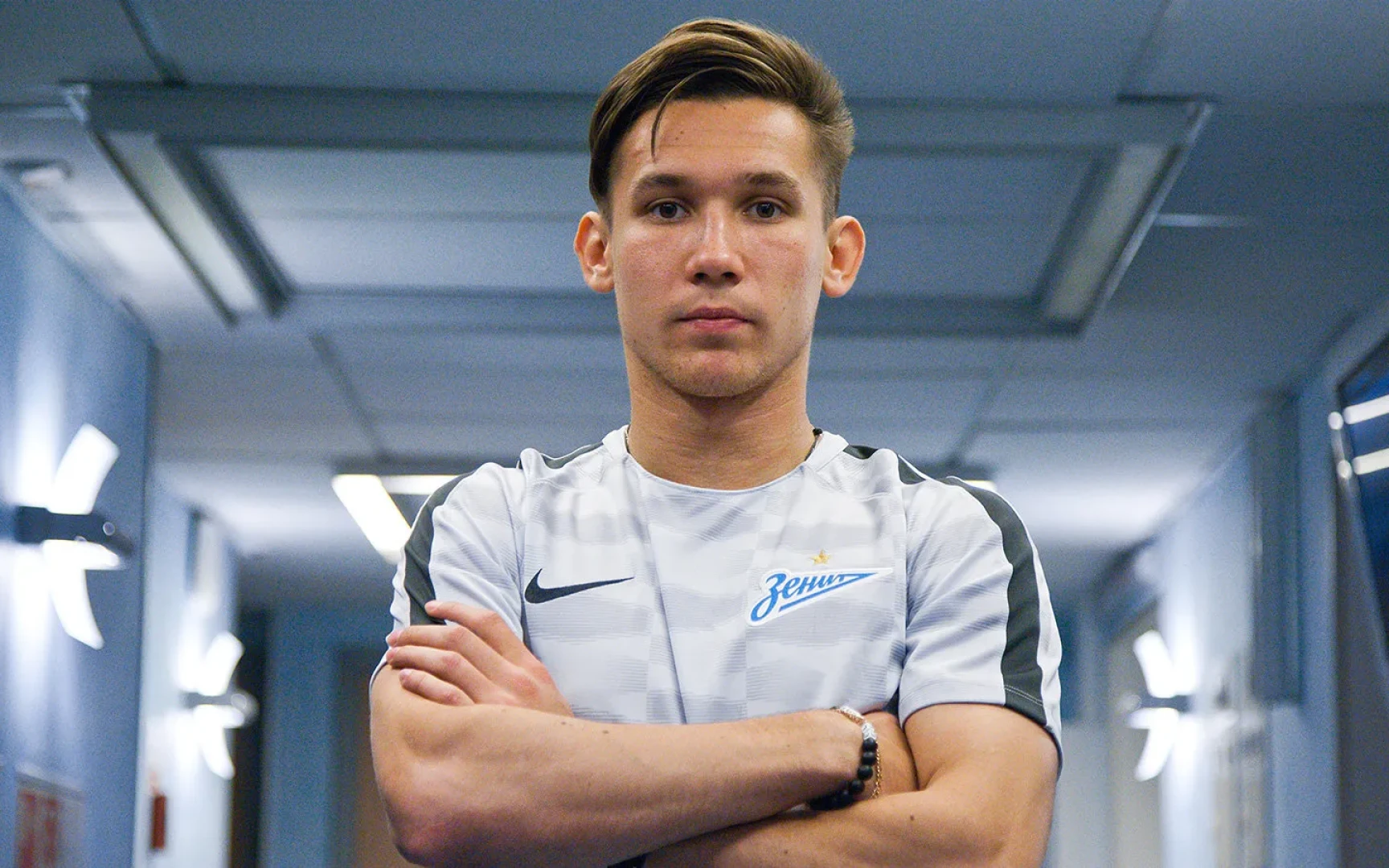 Топ-7 самых дорогих трансферов внутри РПЛ, обернувшихся провалом