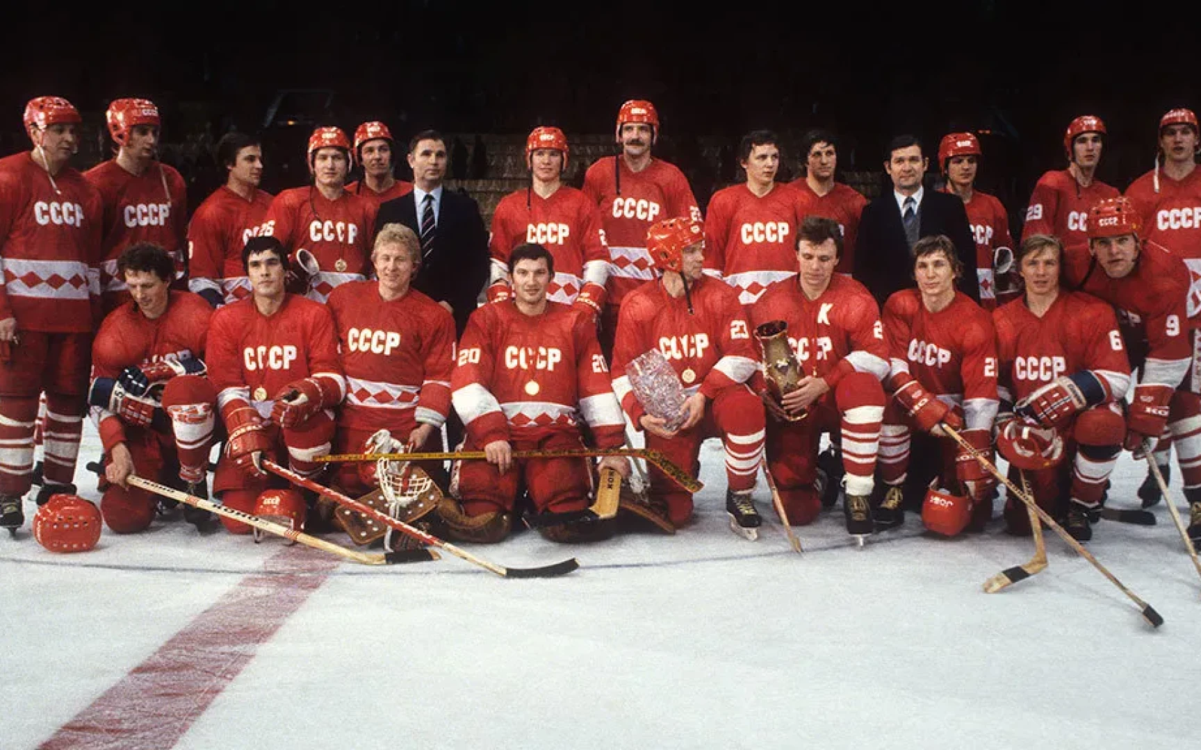 «Команда лейтенантов»: Как ЦСКА в СССР превратил призывную повестку в самый мощный трансферный инструмент