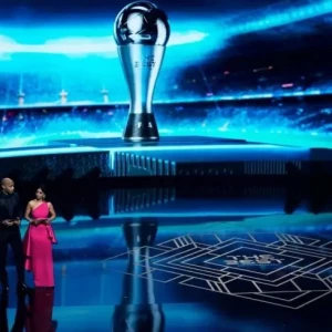 Имена победителей премии ФИФА в различных номинациях, включая лучшего игрока 2023 года