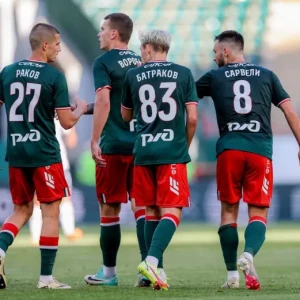"Локомотив" стал средней командой, - считает Пименов. Возможно, Пиняев скоро покинет клуб.