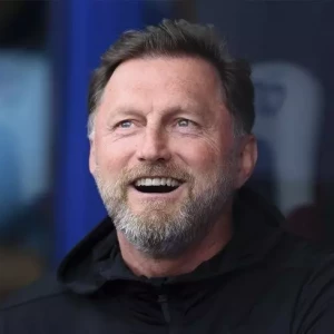 Бывший тренер "Саутгемптона" Ральф Хазенхюттль стал главным тренером "Вольфсбурга".