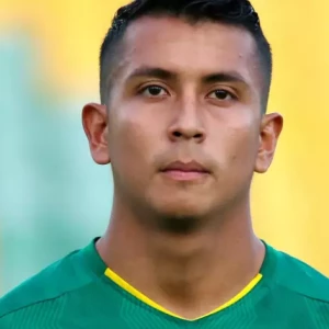 El Deber: «Балтика» возьмет в аренду защитника сборной Боливии Роберто Карлоса Фернандеса