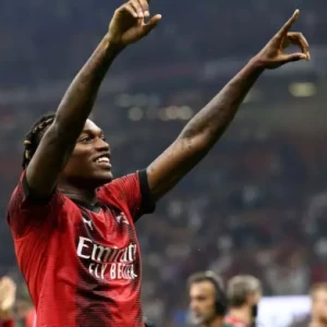 «Милан» одержал крупную победу над «Кальяри» и достиг четвертьфинала Кубка Италии