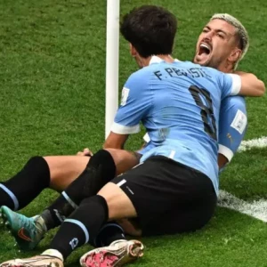 Уругвай обыграл Гану, но не смог выйти плей-офф ЧМ-2022. Южноамериканцам не хватило одного забитого мяча