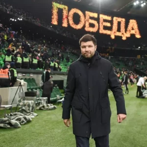 «У "Краснодара" есть шансы в матче с "Зенитом". Проблема - игра в обороне», - считает Орещук.