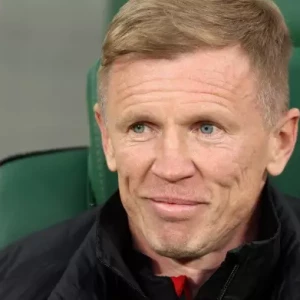 Корнеев считает странным решение «Акрона» об отстранении Калешина от должности главного тренера