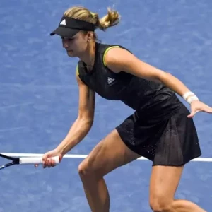 Теннисистка Калинская не сумела выйти во второй круг турнира в Гуанчжоу