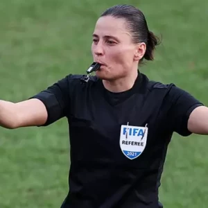 Пустовойтова вошла в тройку лучших арбитров года в женском футболе по версии IFFHS