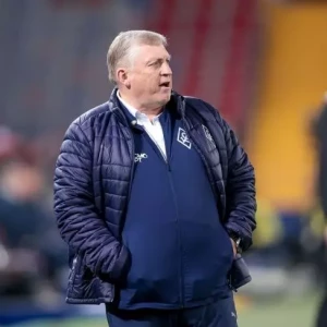 Сумма отступных в контракте Осинькина с «Крыльями» составляет 100 млн рублей.