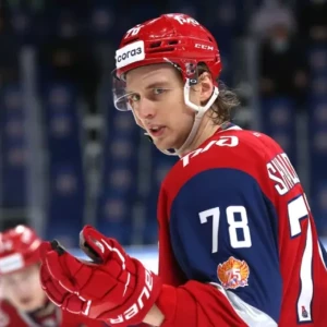 «Северсталь» потерпел поражение от «Локомотива» в хоккейном матче КХЛ