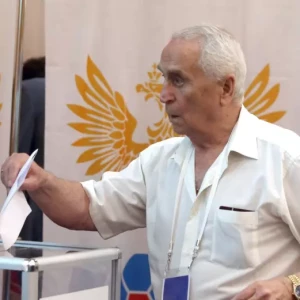 Анзор Кавазашвили: не отрицаю заслуги Пиняева и Тюкавина, но Литвинов — уже зрелый мастер