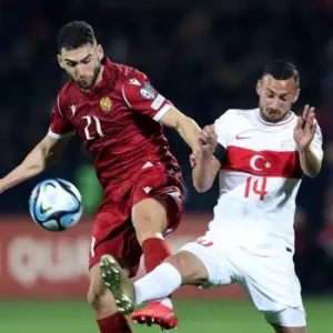 Турция сумела сохранить ничью в матче квалификации к Евро-2024 с Арменией благодаря своей командной игре
