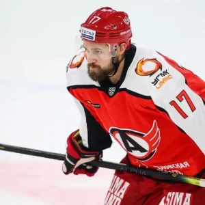 «Автомобилист» победил «Витязь» в овертайме в хоккейном матче КХЛ