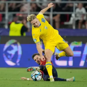 Тренер молодёжной сборной Украины прокомментировал разгромное поражение в полуфинале чемпионата Европы