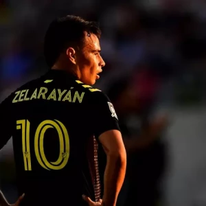 Аргентинец Лукас Зелароян будет играть за сборную Армении. Кто это такой?