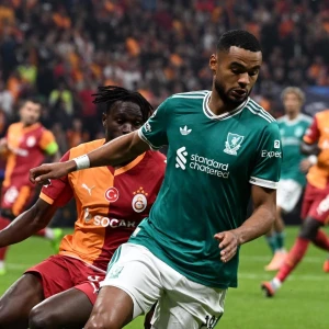 Игроки «Галатасарая» одержали победу над «Ливерпулем» в поединке основного этапа Лиги чемпионов