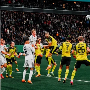 «Боруссия» Дортмунд победила «Айнтрахт» по пенальти в матче Кубка Германии
