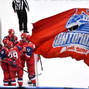 Как «Локомотив» одолел «Сибирь» - в обзоре матча КХЛ
