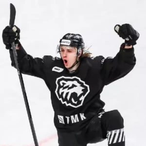 «Трактор» одержал победу над «Авангардом» в хоккейном матче КХЛ