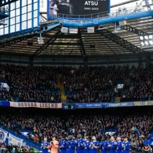 Футболисты «Челси» почтили память Кристиана Атсу, погибшего после землетрясения в Турции