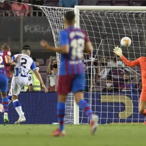 «Барселона» одержала яркую победу в первом матче без Месси