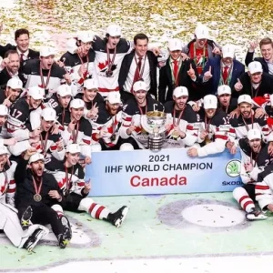 Эта сказка будет вечной! Канадцы еле-еле выползли из группы — и стали чемпионами мира