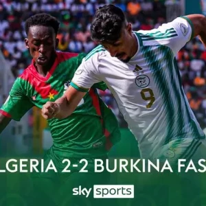 Африканский Кубок наций 2023: Алжир добивается ничьей в последние секунды, Ангола побеждает в пятиголевом триллере, а Тунис делится очками с Мали.