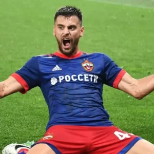 Георгий Щенников прекратил тренировки с «Торпедо» после выступлений за ЦСКА