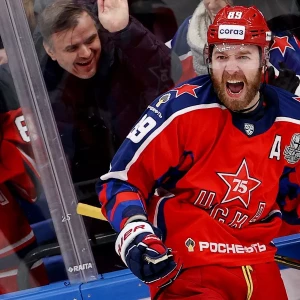 ЦСКА одержал победу над "Амуром" благодаря дублю Нестерова.
