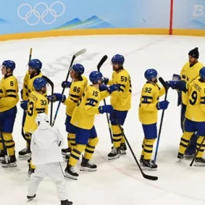 ОИ-2022: Швеция победила Канаду и вышла в 1/2 финала