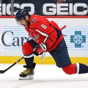 Александр Овечкин превзошел Джереми Рёника по числу сыгранных матчей в НХЛ