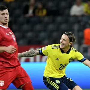 Сербия победила Швецию в матче 3-го тура Лиги наций, Норвегия и Словения сыграли вничью