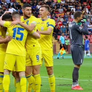 Сборная Украины в матче с Арменией одержала самую крупную выездную победу с 2013 года