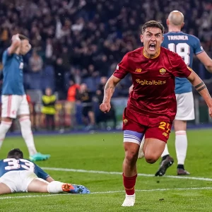 «Рома» в концовке вырвала победу над «Фейеноордом» и вышла в полуфинал Лиги Европы