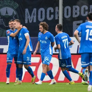 «Динамо» одержало победу над «Краснодаром» в Кубке России благодаря голу Захаряна со штрафного на 96-й минуте