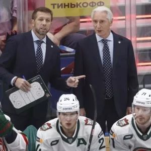 Бывший тренер хоккейного клуба "Ак Барс" прокомментировал уход Билялетдинова: "Это его право. Он здоровья оставил немало".