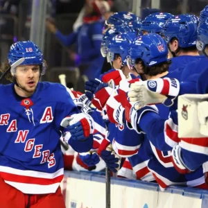 Гол Панарина помог "Нью-Йорк Рейнджерс" обыграть "Нью-Джерси" в матче НХЛ
