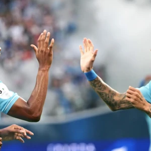 "Зенит" одержал важную победу над "Ростовом" в стартовом матче Российской Премьер-лиги.